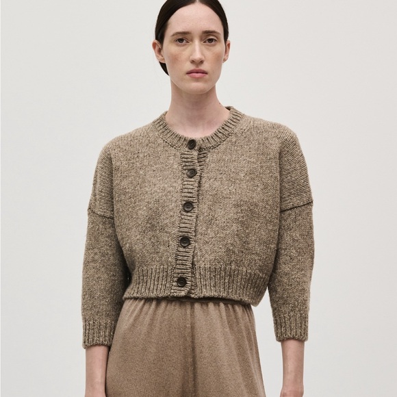 Babaa no61 in dark mist - Picture 4 of 6